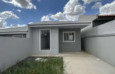 Casas com passagem lateral à venda no cidade jardim