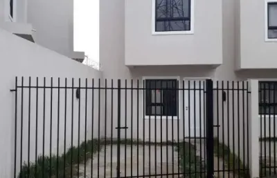 Oportunidade imperdível: sobrado no residencial maresia!