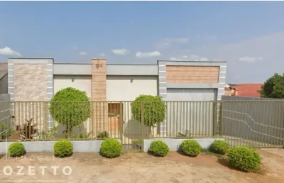 Casa com 4 quartos à venda no Uvaranas, Ponta Grossa 