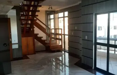 Cobertura duplex de luxo a 200m da praia do forte - cabo frio