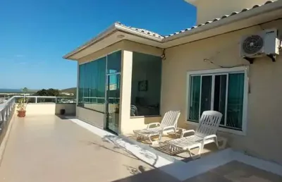 Excelente oportunidade!! casa no condomínio dos pássaros - cabo frio/rj