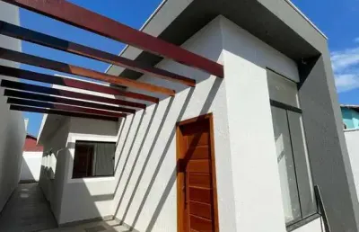 Seu novo lar espera por você! casa com 03 quartos - são pedro da aldeia/rj