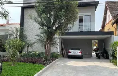 Rr8382 casa mobiliada 272m² condomínio residencial 4 - oportunidade -  4 suítes 6 vagas - barueri, sp - ótima localização - alphaville