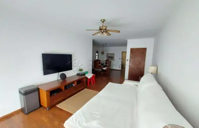 Apartamento com 3 dormitórios e sacada à venda no centro