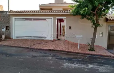 Sobrado á venda 3 dormitórios 4 vagas no jardim santa cecilia