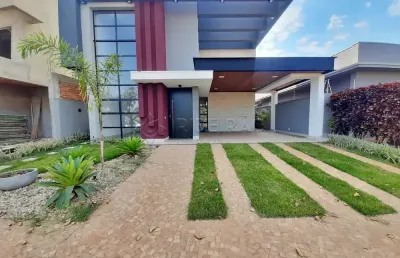 Casa térrea em condomínio  fechado bairro quinta dos ventos,  03 suítes com armários planejados, piscina varanda gourmet com  churrasqueira, 04 vagas de garagem.