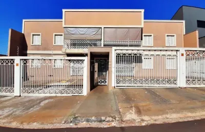 Apartamento térreo no bairro pq. ind. lagoinha com 03 dormitórios sendo 01 suite, quintal.