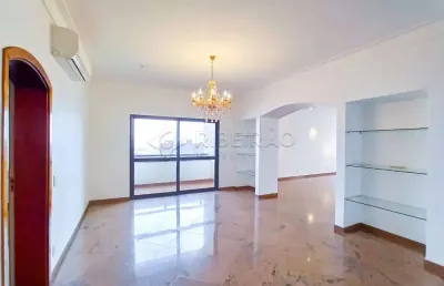 Apartamento com 4 suítes e 4 vagas para venda no centro.