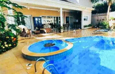 Sobrado em condomínio 04 dormitórios com piscina para venda no villa real
