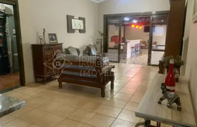 Casa térrea 3 dormitórios e piscina no condomínio summerville