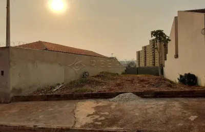 Terreno à venda na Rua Garibaldi, Centro, Ribeirão Preto