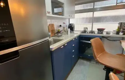 Apartamento reformado à venda com 39m², 1 quarto e 1 vaga