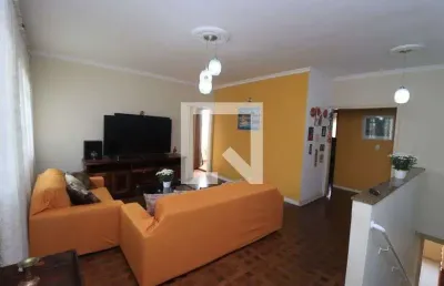 Casa com 3 quartos à venda na Rua Ricardo Vilela, --, Vila Esperança, São Paulo
