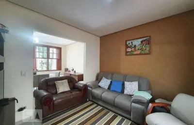 Casa com 4 quartos à venda na Rua Dona Ana Neri, --, Cambuci, São Paulo