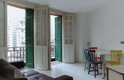 Apartamento com 2 quartos à venda na Viaduto Santa Ifigênia, --, Centro, São Paulo