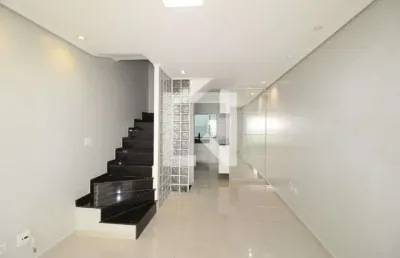 Casa em condomínio fechado com 2 quartos à venda na Rua Monte Sião, --, Vila Ré, São Paulo