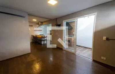 Casa em condomínio fechado com 2 quartos à venda na Rua Antônio Baião, --, Vila Santa Clara, São Paulo