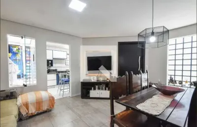 Casa com 3 quartos à venda na Rua Galileu, --, Campo Belo, São Paulo