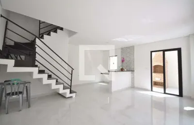 Casa com 3 quartos à venda na Rua Domingos Ortegas, --, Vila Constança, São Paulo