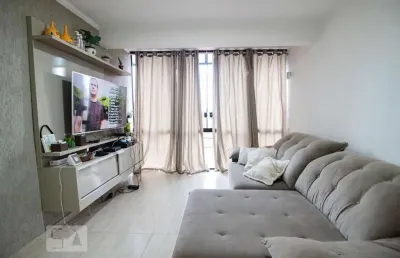 Casa com 3 quartos à venda na Rua Ribeiro Junqueira, --, Vila Roque, São Paulo