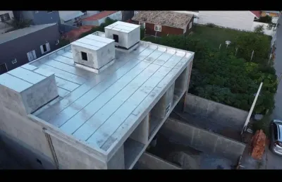 Sobrado para venda em florianópolis, são joão do rio vermelho, 2 dormitórios, 2 suítes, 3 banheiros, 1 vaga