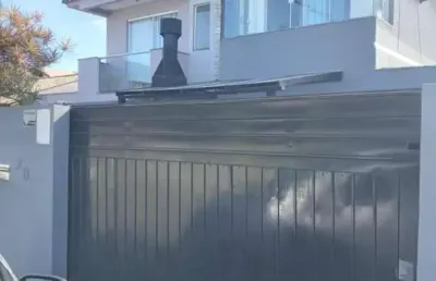 Sobrado para venda em florianópolis, são joão do rio vermelho, 2 dormitórios, 2 banheiros, 1 vaga