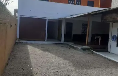 Casa para temporada em florianópolis, ingleses do rio vermelho, 3 dormitórios, 2 banheiros, 3 vagas
