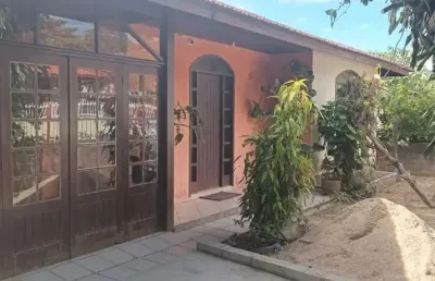 Casa para temporada em florianópolis, ingleses do rio vermelho, 2 dormitórios, 1 suíte, 1 banheiro, 2 vagas