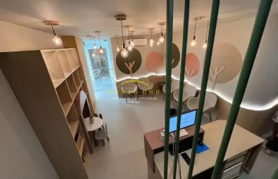 Sala pronta e reformada de alto padrão no horto office: 4 consultórios, 1 recepção, 3 banheiros, 2
