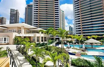 Apartamento de 4 suítes revertido para 3 suítes com 1 master,  no melhor condomínio clube de salvad