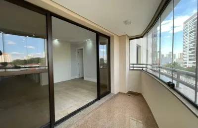 Apartamento espaçoso com vista para o ceret, 3 dormitórios (1 suíte) e 2 vagas – pronto para morar