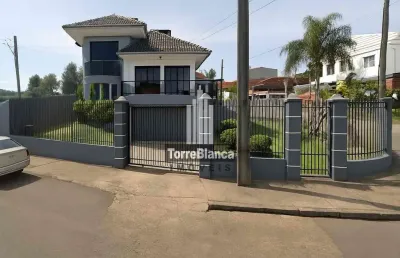 Locação - sobrado semimobiliado, 4 quartos sendo 1 suite, área gourmet com churrasqueira, 2 vagas,