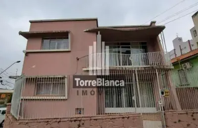 Casa comercial com 2 salas para alugar na Rua Visconde de Nacar, Centro, Ponta Grossa