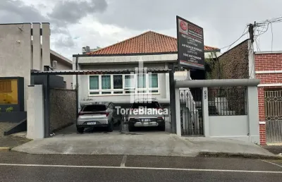 Sala comercial para locação, 6 salas, 2 banheiros, 130 m², subsolo, localização estratégica, centro