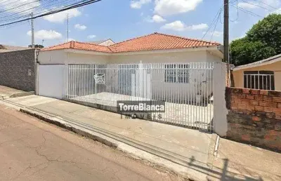 Casa em condomínio fechado com 3 quartos à venda na Rua Santa Lúcia, Cará-cará, Ponta Grossa