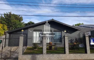 Excelente casa à venda,com piscina no bairro oficinas, ponta grossa, pr