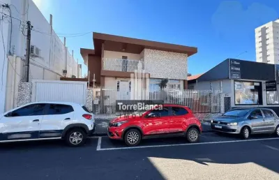 Imóvel comercial com edícula para locação, 6 salas, 6 banheiros e 5 vagas, 398m², centro - ponta gr