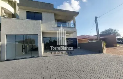 Sala comercial para locação, 2 cozinhas, 2 banheiros, 3 vagas rotativas, 100m², próximo ao colégio