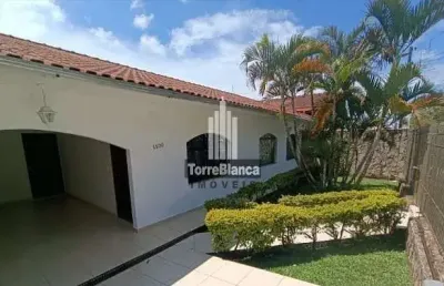 Locação - casa com edícula, 3 quartos sendo 1 suíte, churrasqueira, próximo ao tozetto, jardim carv