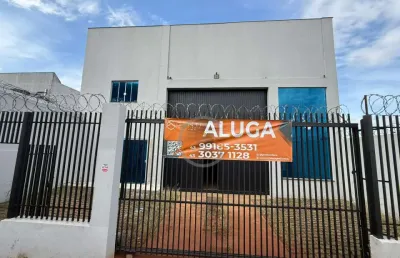 Sala comercial para alugar na Avenida Winston Churchill, 412, Coliseu, Londrina
