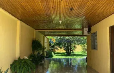 Casa com 3 quartos à venda na Rua Pioneiro José Raimundo de Oliveira, Jardim São Silvestre, Maringá