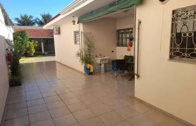 Casa com 4 quartos à venda, 276 m² por r$ 1.490.000 - zona 02 - maringá/pr