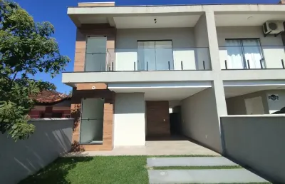 Casa com 3 quartos à venda na Avenida Dom Henrique II, Cambijú, Itapoá