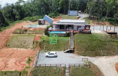 Espaçosa chácara com piscina, hidromassagem e quadra de areia, santa cruz, sao joao do itaperiu - sc