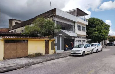 Casa com 03 quartos e loja no engenho do meio, recife