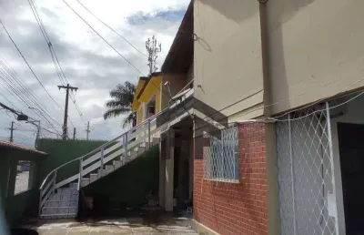 Casa com 2 pavimentos de 9 quartos em jiquiá, recife