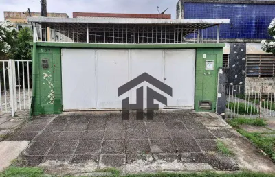 Duas casas à venda no terreno de 280m², localizada na encruzilhada, recife - pernambuco.