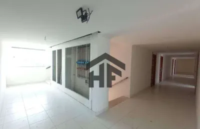 Flat de 33 m² com 2 quartos sendo uma suíte,   localizado na praia de muro alto, ipojuca - pe . à venda
