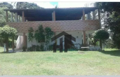 Chácara de 2,5 hectares com duas casas, localizada em cruz de rebouças, igarassu -pe. à venda ou locação.