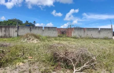 Casa inacabada com 3 quartos, localizada  em nova cruz, igarassu - pernambuco.